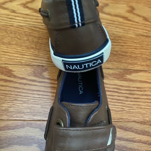 Nautica Deck shoe - Picture 2 of 4